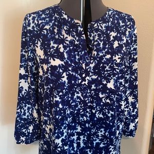 NYDJ blue & white tunic blouse. Like new!